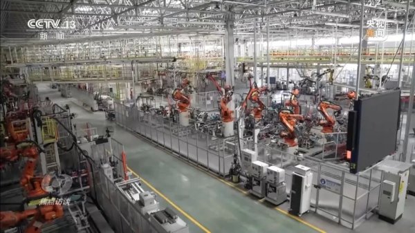 哪吒造车巨亏183亿背后，“倒贴式”招商引资伤了谁？